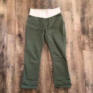 EUC GAP Maternity Cropped Pants